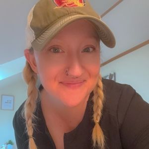 Meet your Posher, Lindsay